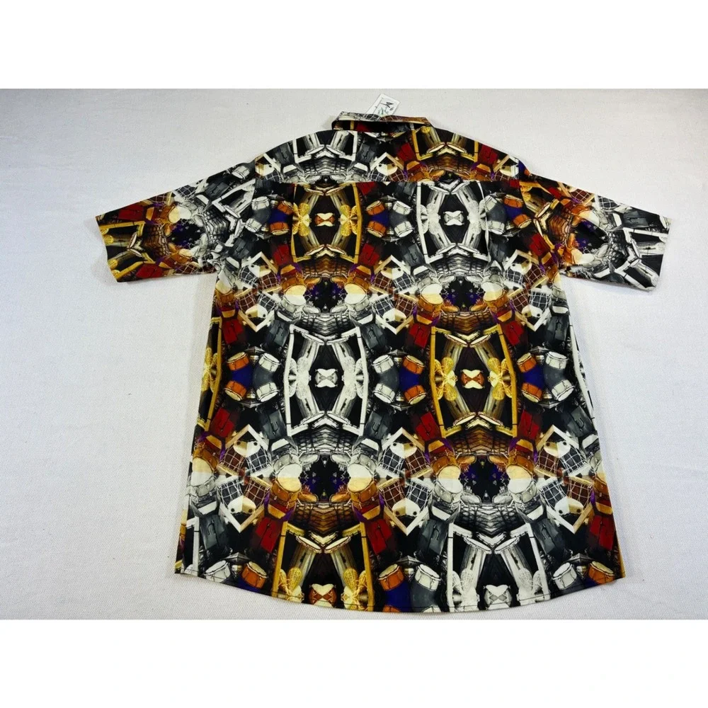 NovaTomato Mens Large Multicolor Kaleidoscope Graphic Print Button‎ Down Shirt